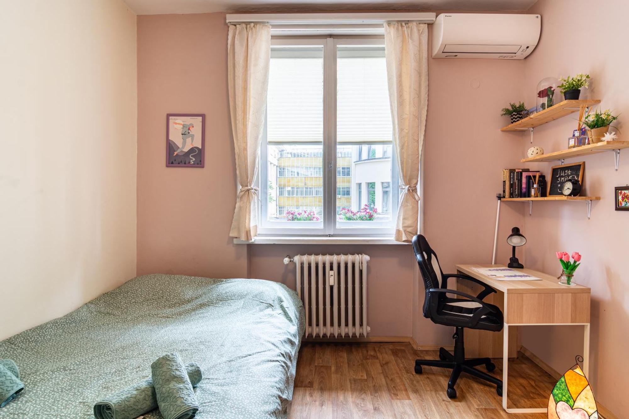 The Top Spot - Cute Little Studio In The Center Sofía Exterior foto